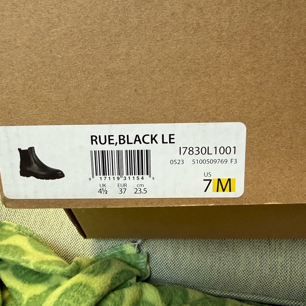 Vince Rue Chelsea boot - Picture 9 of 9